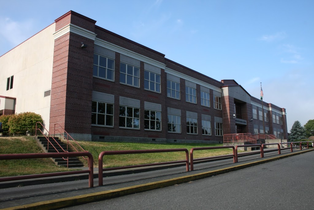 Fairhaven Middle School | 110 Parkridge Rd, Bellingham, WA 98225, USA | Phone: (360) 676-6450