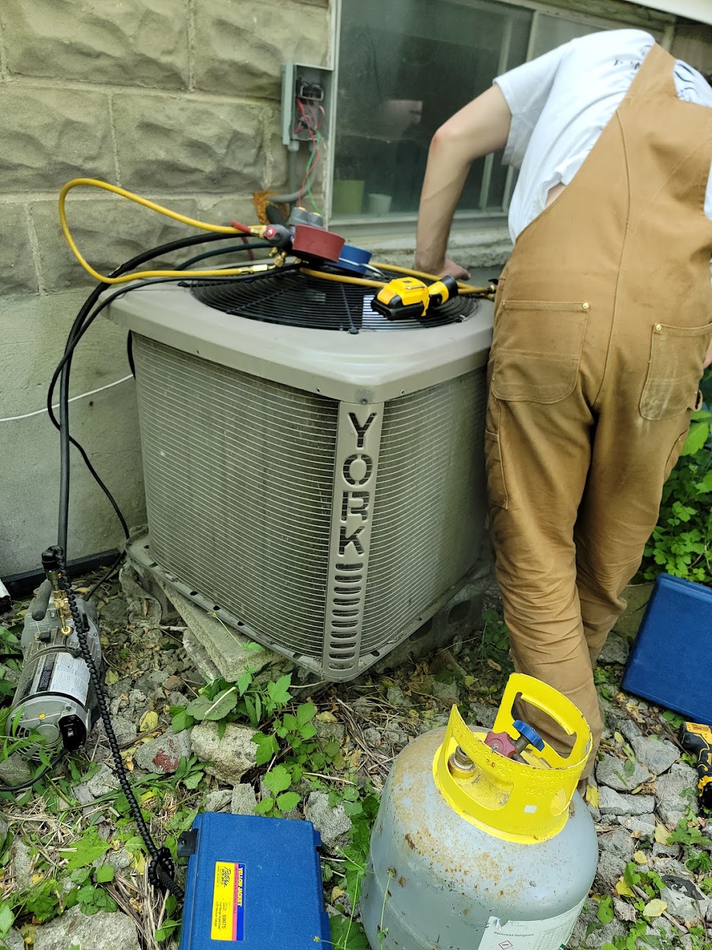Eos heating and air inc. | 10 Sulmon st, Belleville, ON K8N 0S5, Canada | Phone: (613) 885-1466