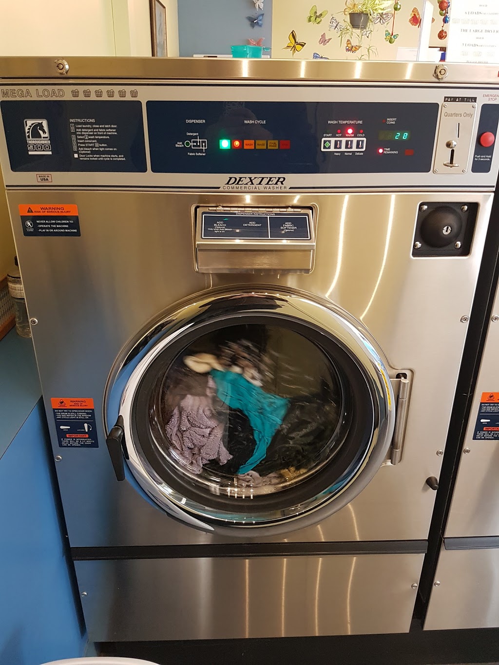 Scrubbys Laundromat | 50 Burnside Rd W, Victoria, BC V9A 1B5, Canada | Phone: (250) 389-1626
