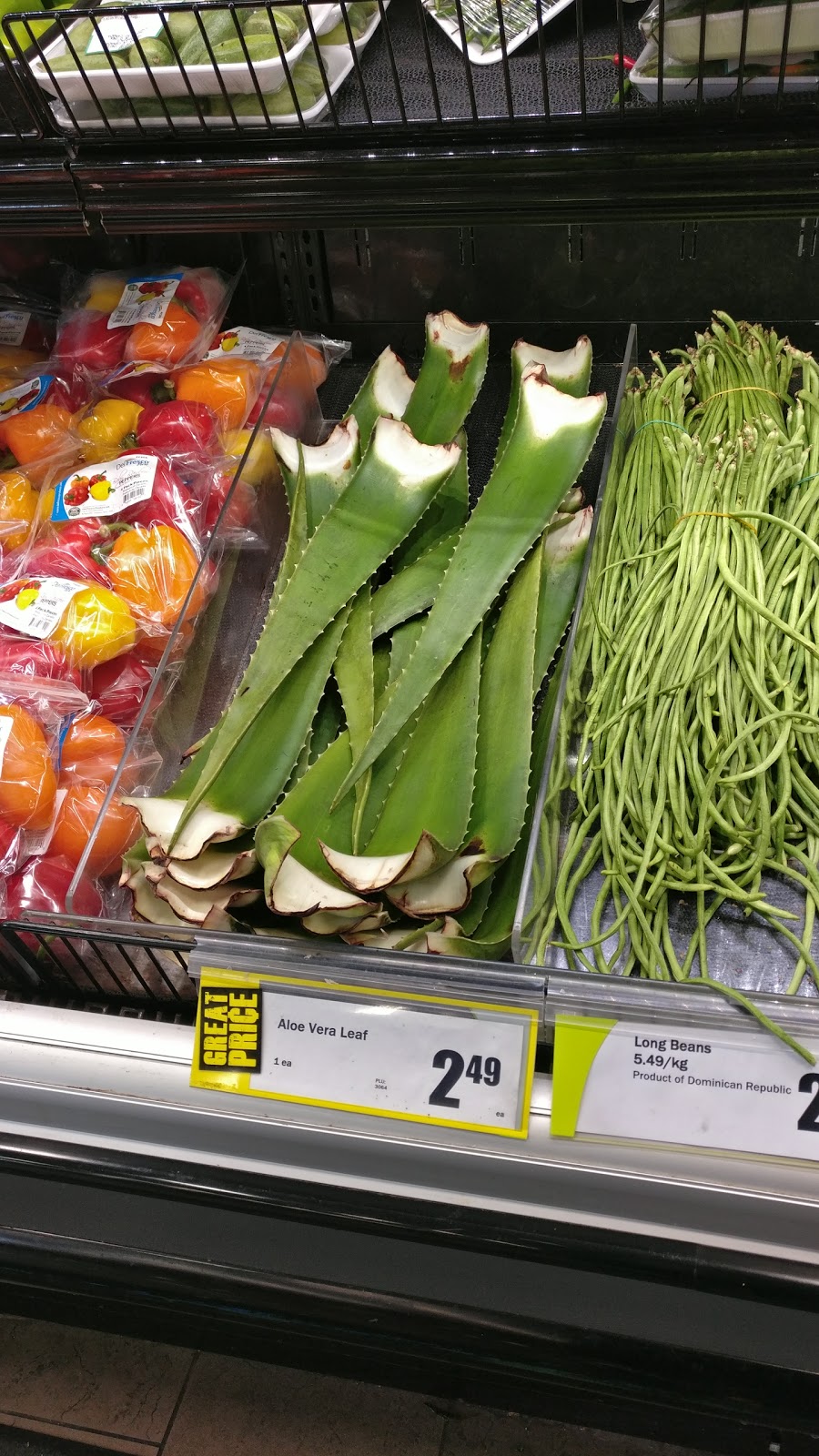 Chalo Fresh Co | 3998 Cottrelle Blvd, Brampton, ON L6P 2R1, Canada