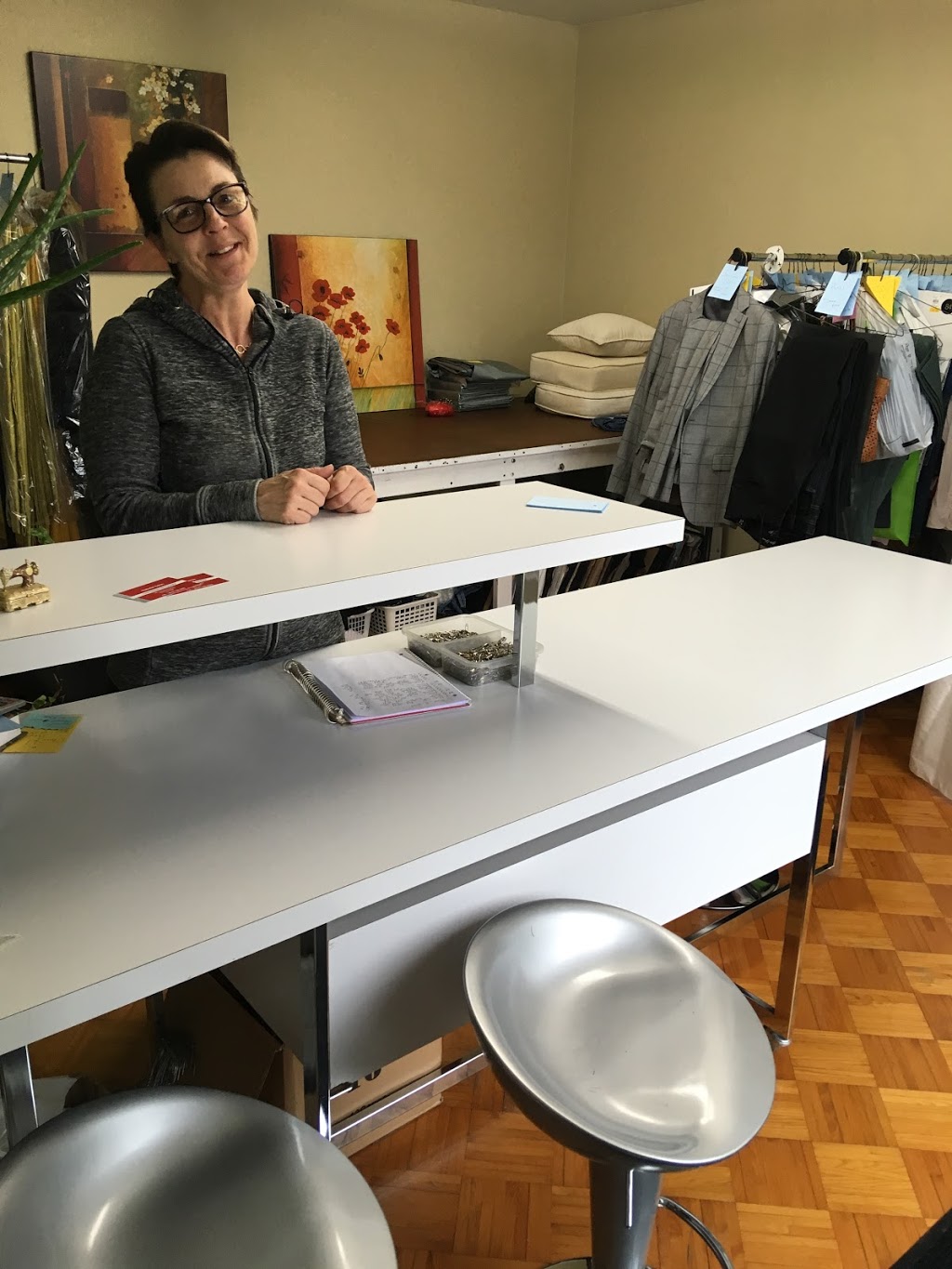 Couturière spécialisée Nathalie Caron | 68 Rue Calixa-Lavallée, Magog, QC J1X 1A9, Canada | Phone: (819) 769-4280
