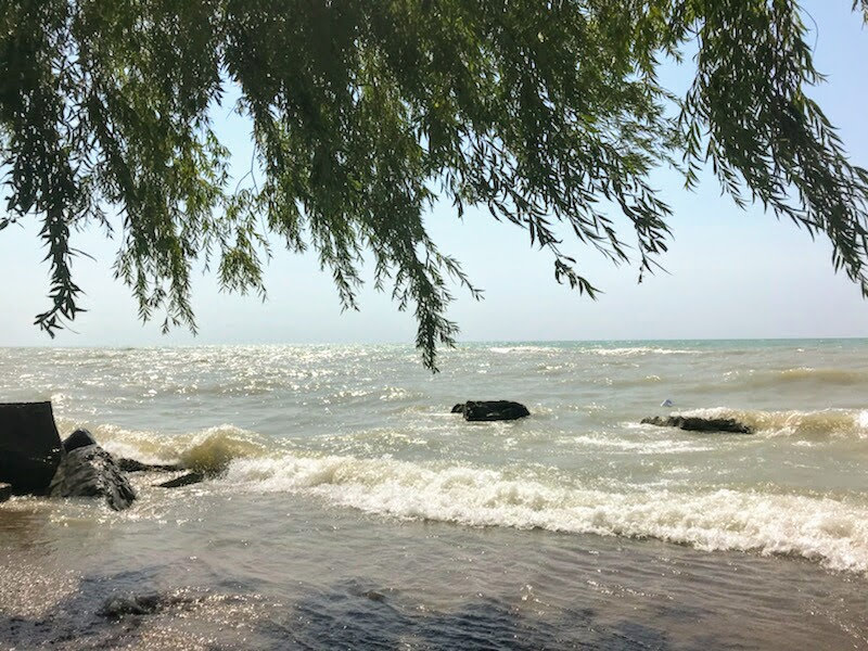 WillowCrest Cottage | 73745 Crest Beach Rd S, Zurich, ON N0M 2T0, Canada | Phone: (800) 565-4790