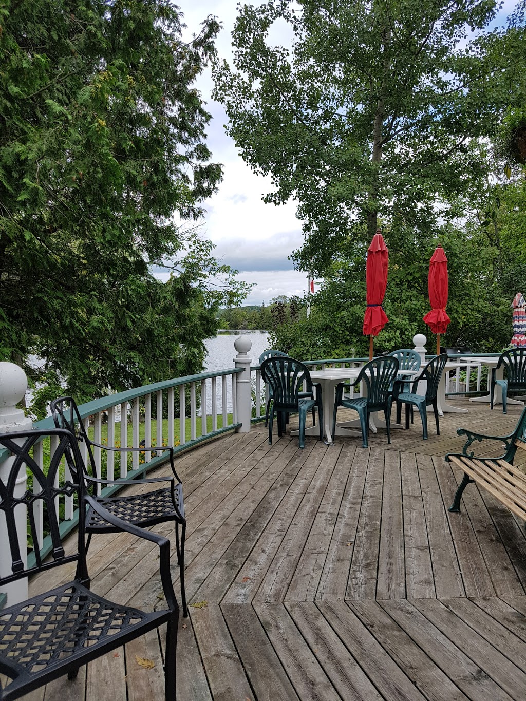 Windswept On The Trent | 158 Birch Point Rd, Hastings, ON K0L 1Y0, Canada | Phone: (705) 778-1803