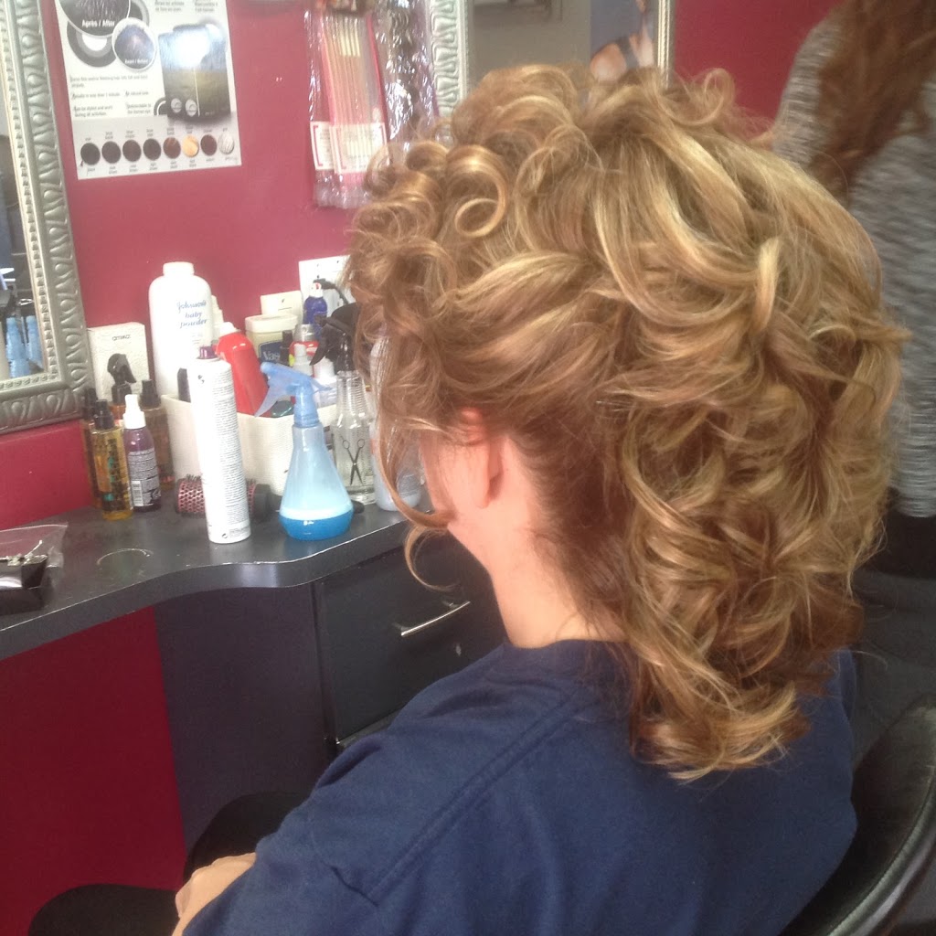 Salon LEssentiel | 2110 Rue Principale, Saint-Zotique, QC J0P 1Z0, Canada | Phone: (450) 267-2326