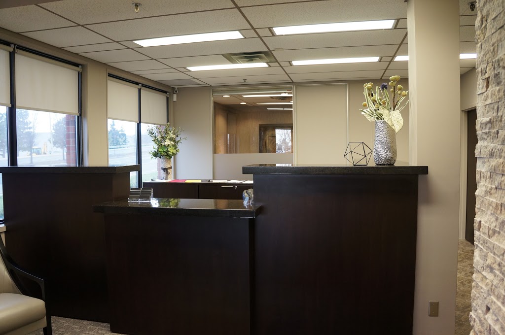 Farhat & Associates Law Firm - Rashid Farhat | 1 Hanna St W, Windsor, ON N8X 1C7, Canada | Phone: (519) 255-4382