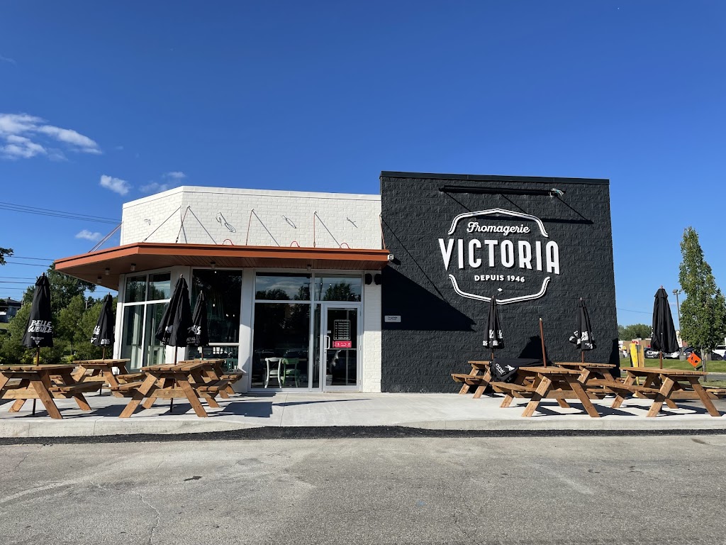 Fromagerie Victoria | 1753 Rue DYouville, Shawinigan, QC G9N 8S7, Canada | Phone: (819) 537-6777
