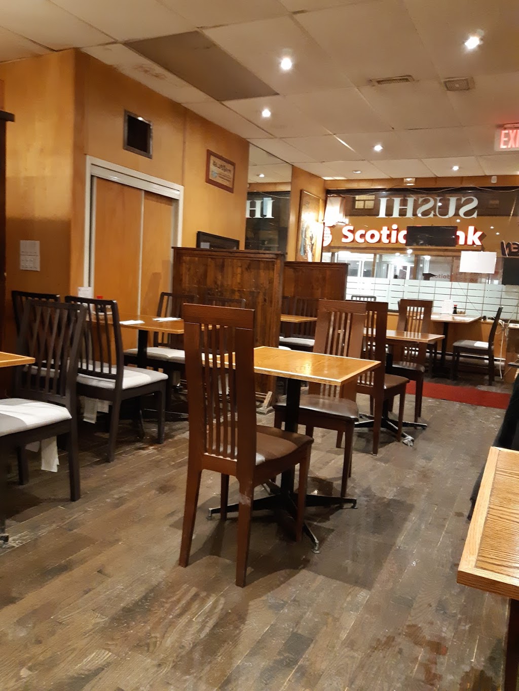 Mazz Sushi | restaurant | 993 Bloor St W, Toronto, ON M6H 1M1, Canada | 4165367631 OR +1 416-536-7631