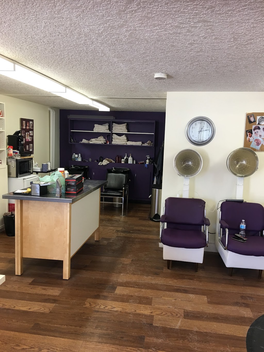 Act 1 Beauty Salon | 85 Dickson St, Cambridge, ON N1R 7A5, Canada | Phone: (519) 623-9125
