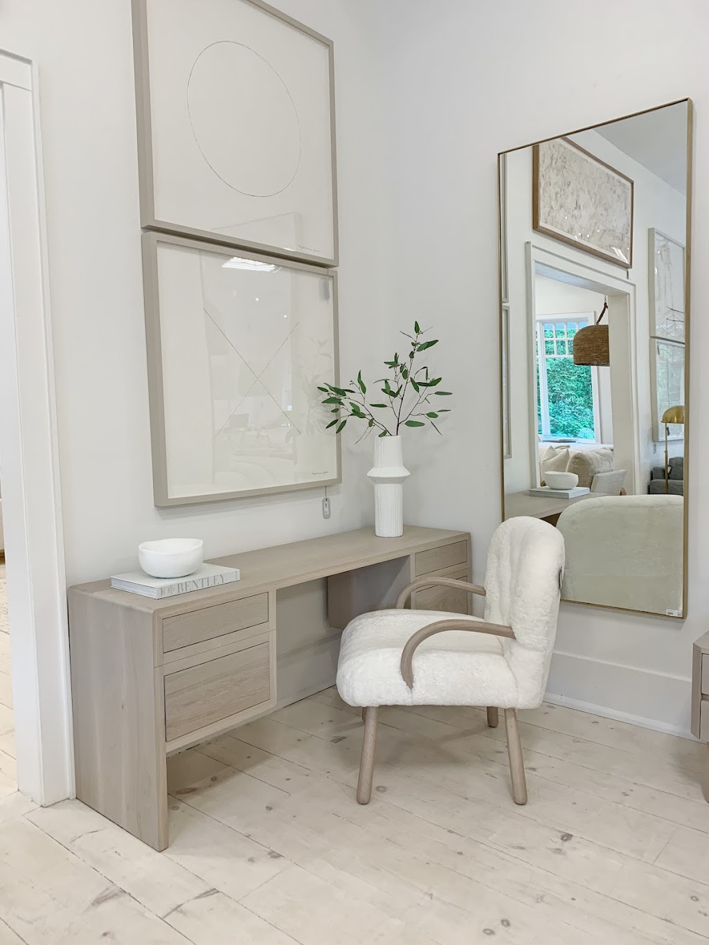 Muskoka Living Interiors | 3655 Muskoka District Road 118 West, Port Carling, ON P0B 1J0, Canada | Phone: (705) 765-6840