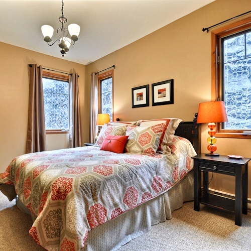 Tremblant Sunstar | 6385 Montée Ryan Suite B, Mont-Tremblant, QC J8E 1S5, Canada | Phone: (819) 429-5111