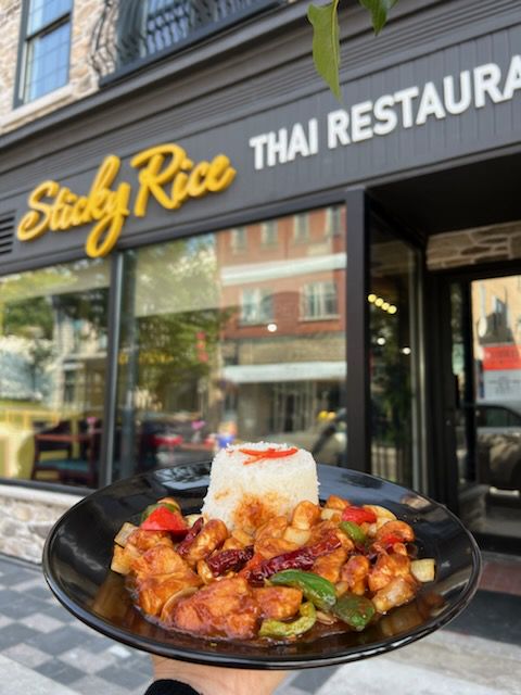 Sticky Rice Thai Restaurant | 12 Queen St E, Cambridge, ON N3C 2A6, Canada | Phone: (548) 288-4248