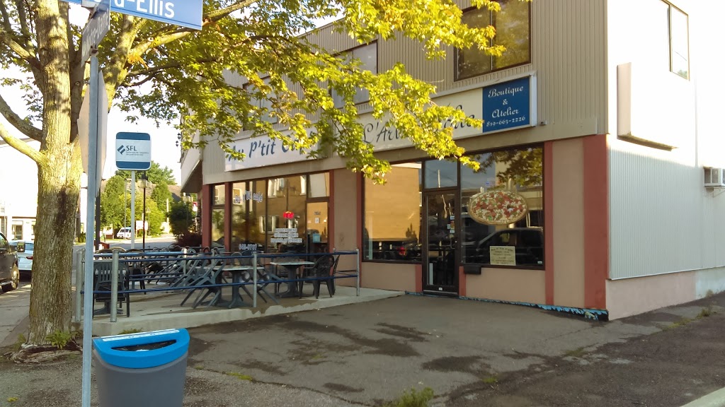 Au Ptit cafe de Notre-Dame | 285A Rue Notre Dame, Gatineau, QC J8P 1K6, Canada | Phone: (819) 643-0707