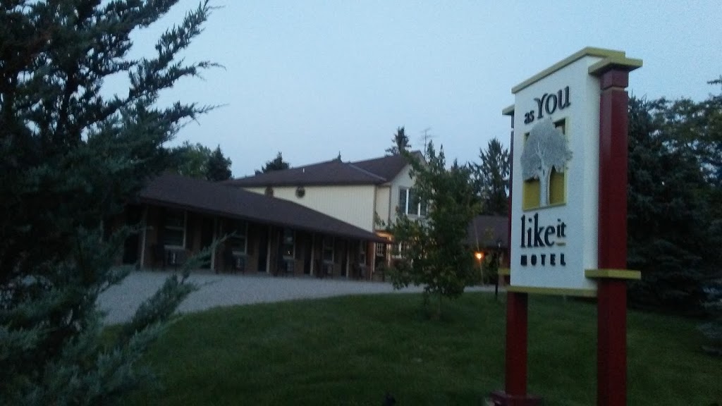 As You Like It Motel | lodging | 379 Romeo St N, Stratford, ON N5A 6S2, Canada | 5192712951 OR +1 519-271-2951