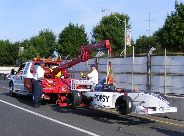 Abrams Towing Services | 1450 Wallace Rd, Oakville, ON L6L 2Y1, Canada | Phone: (905) 827-3286