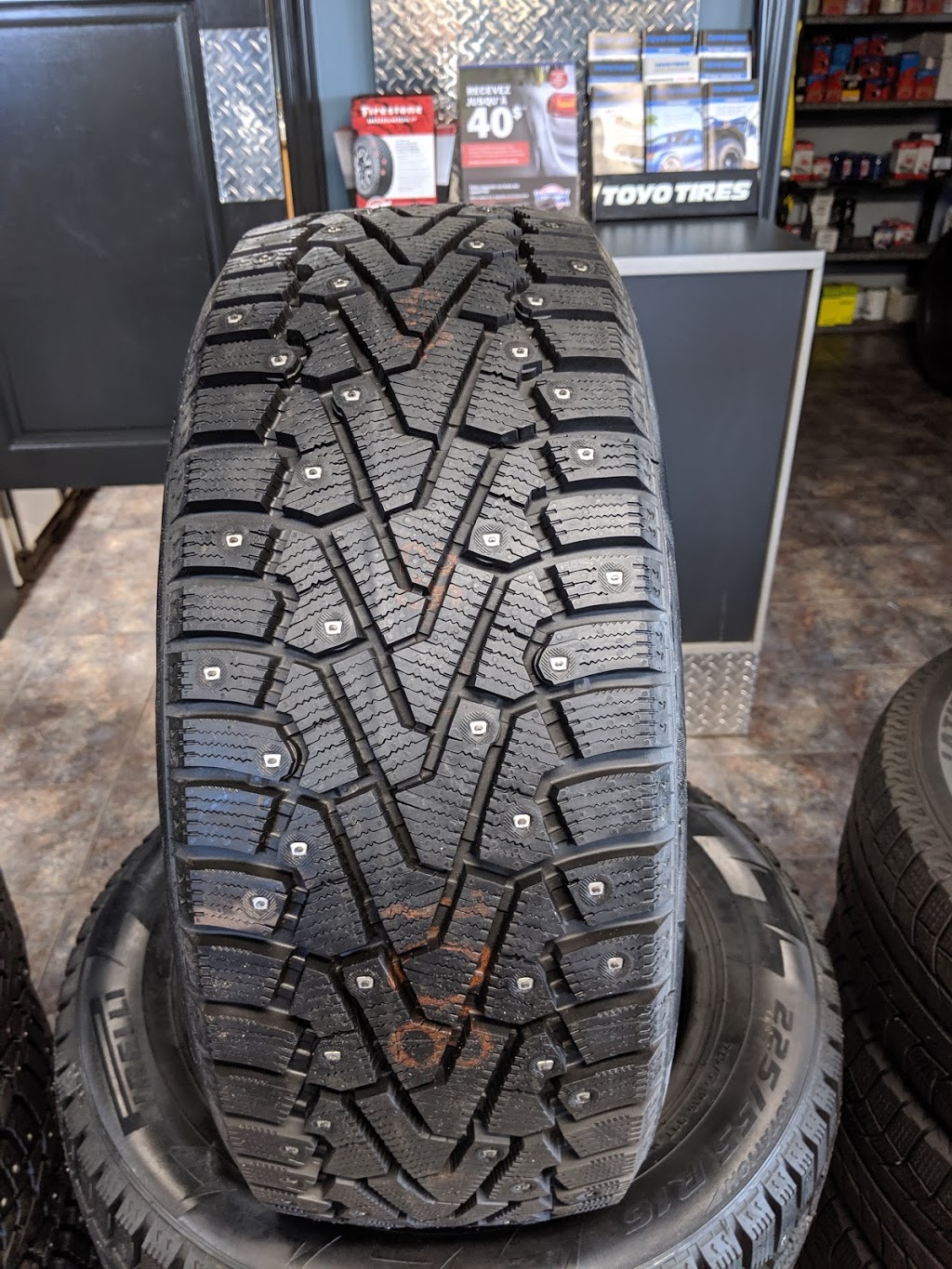 Entrepot du Pneu - Pneu Select | 201 Boulevard Fiset, Sorel-Tracy, QC J3P 3P3, Canada | Phone: (450) 746-2700