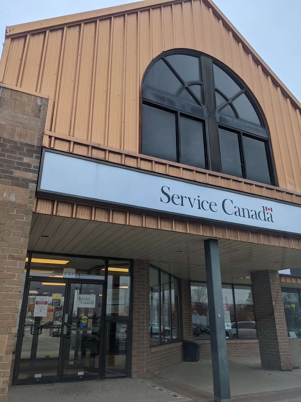 service-canada-centre-395-ontario-street-e-f-st-catharines-on