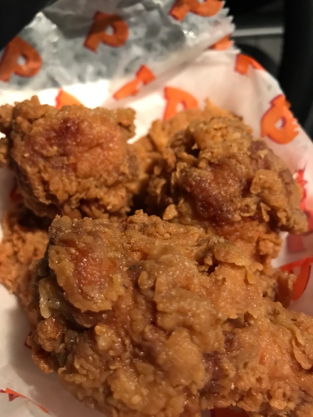 Popeyes Louisiana Kitchen | 1365 Wilson Rd N, Oshawa, ON L1K 2B8, Canada | Phone: (905) 245-0680
