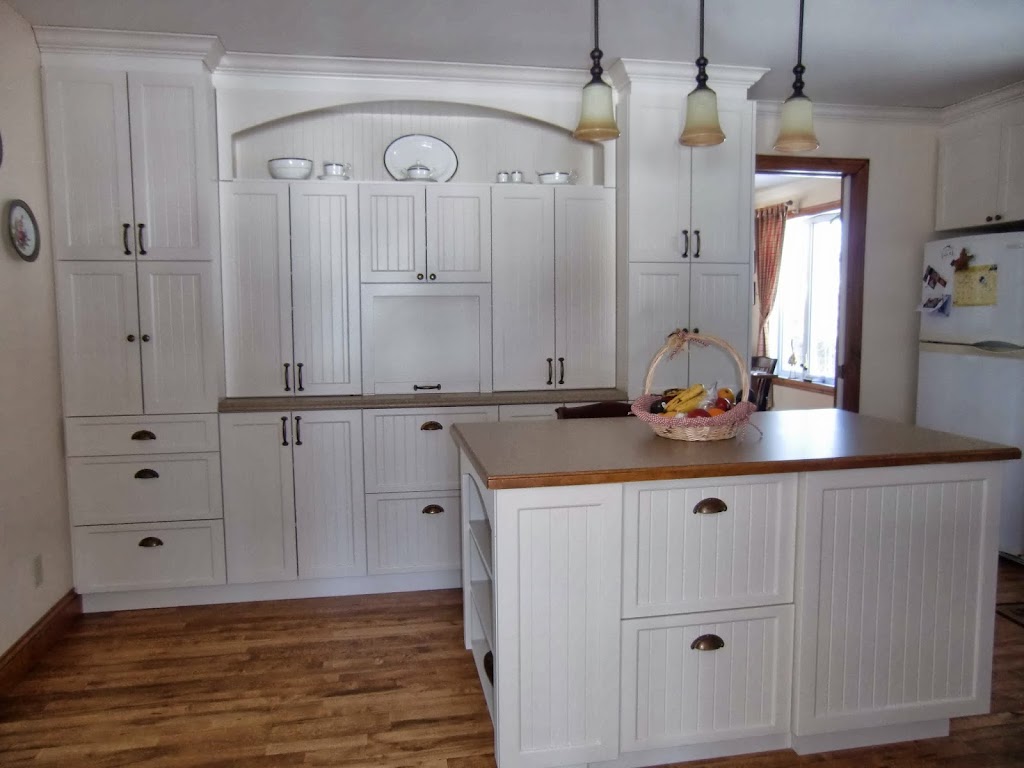 Spécialité M M | 1531 Rte du Président-Kennedy, Saint-Côme-Linière, QC G0M 1J0, Canada | Phone: (418) 685-1313