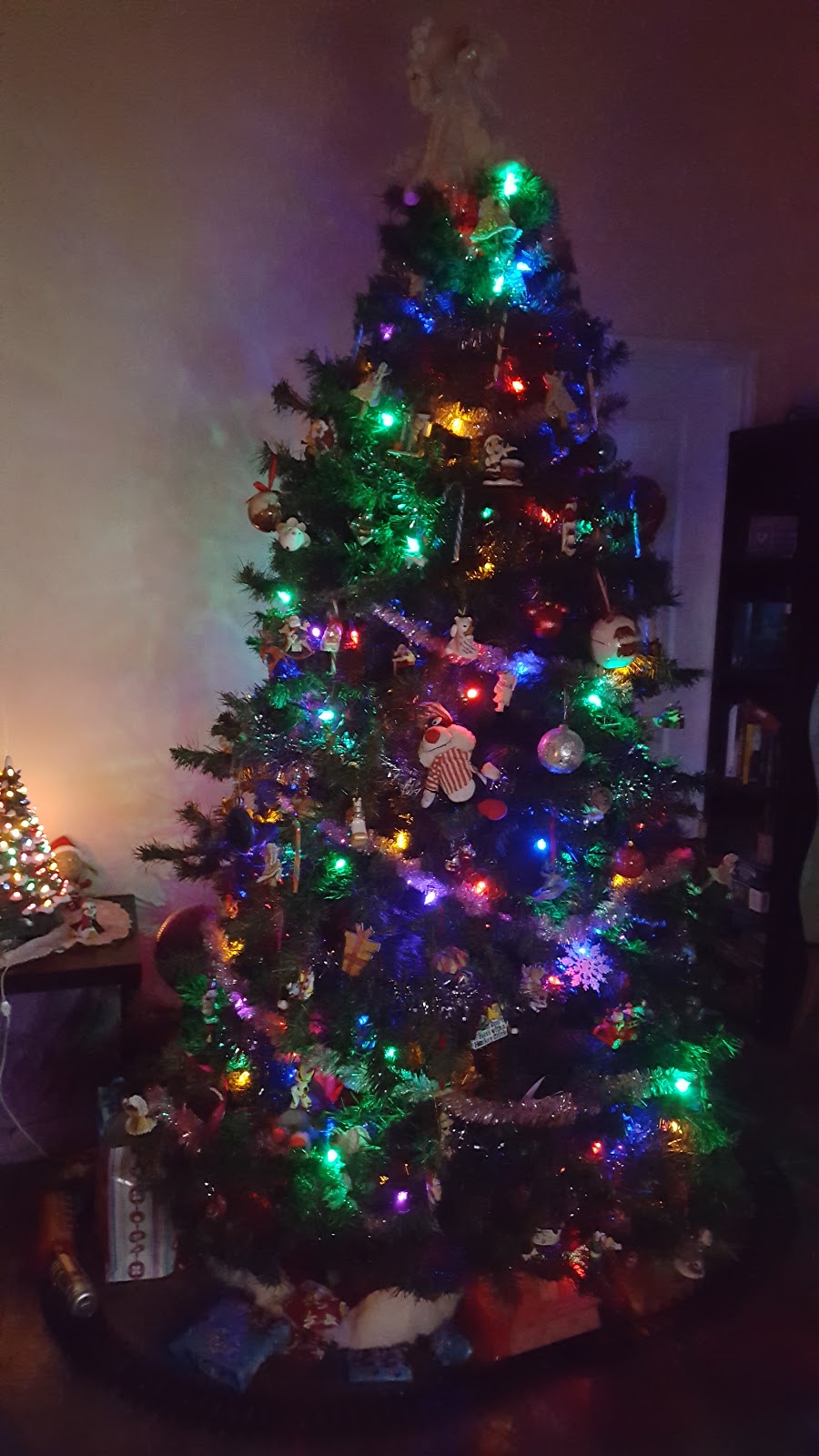 santaselves.ca | 22, 53303 Rng Rd 15, Parkland County, AB T7Z 0C3, Canada | Phone: (780) 963-7605