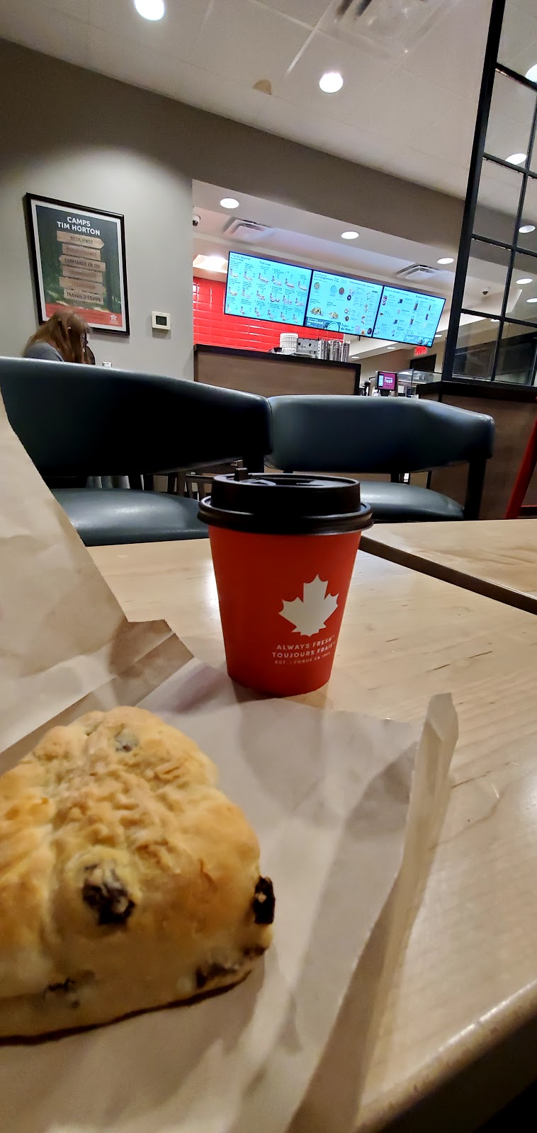Tim Hortons | 108 Beaurepaire Dr, Beaconsfield, QC H9W 0A1, Canada | Phone: (514) 693-3658
