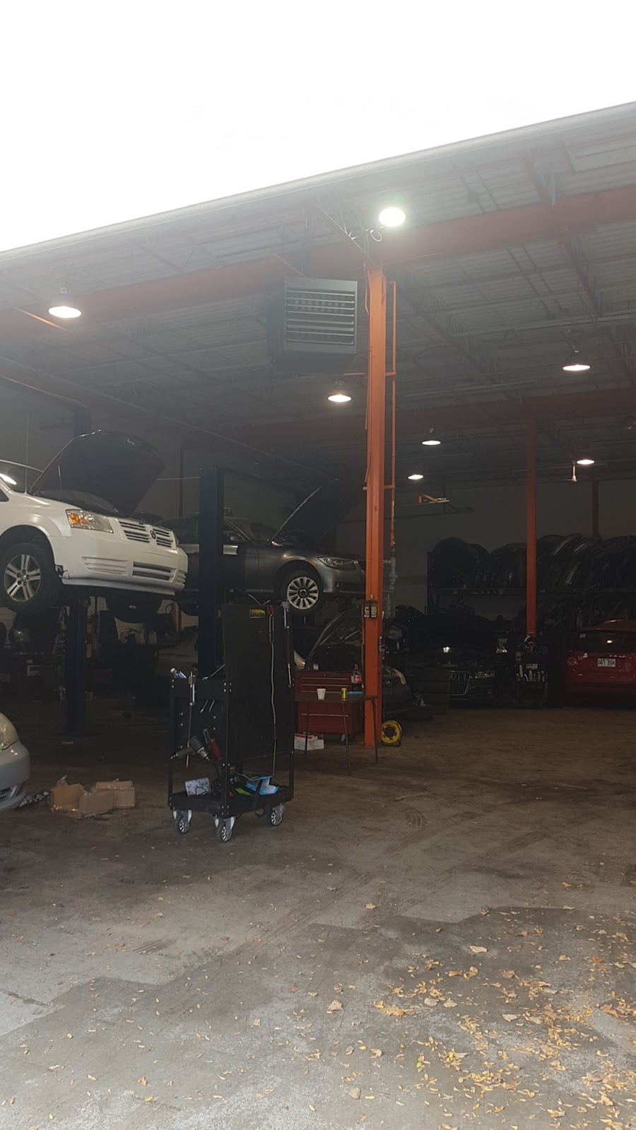 Auto+ St-Léonard | 9339 Rue Pascal-Gagnon, Saint-Léonard, QC H1P 1Z4, Canada | Phone: (514) 324-7474