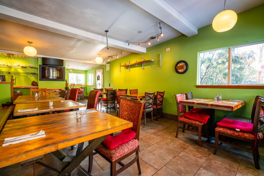 Rifugios Country Italian Cuisine | 5415 Mt Baker Hwy, Deming, WA 98244, USA | Phone: (360) 592-2888