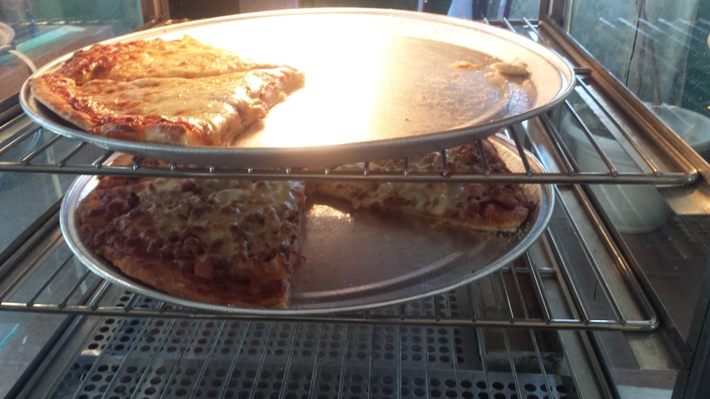 Great Village Pizza Ltd. | 8 Wharf Rd, Great Village, NS B0M 1L0, Canada | Phone: (902) 668-2985