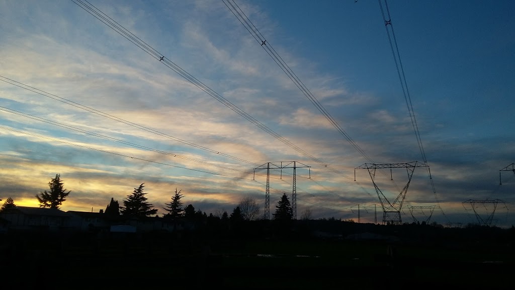Gladwin Park | Gladwin Rd, Abbotsford, BC V2T 4Z5, Canada | Phone: (604) 853-4221