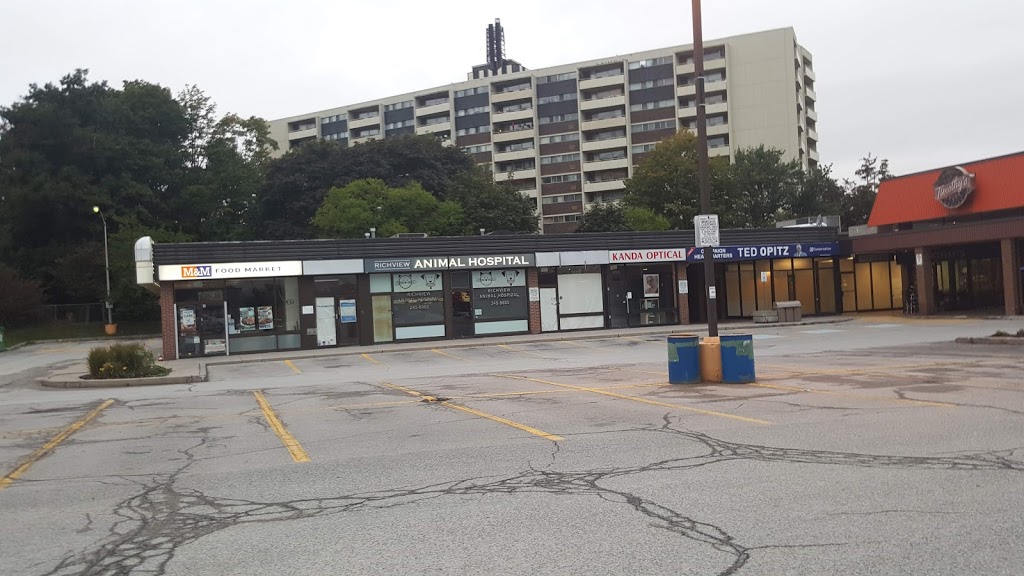 ServiceOntario | 250 Wincott Dr, Etobicoke, ON M9R 2R5, Canada | Phone: (416) 244-0911