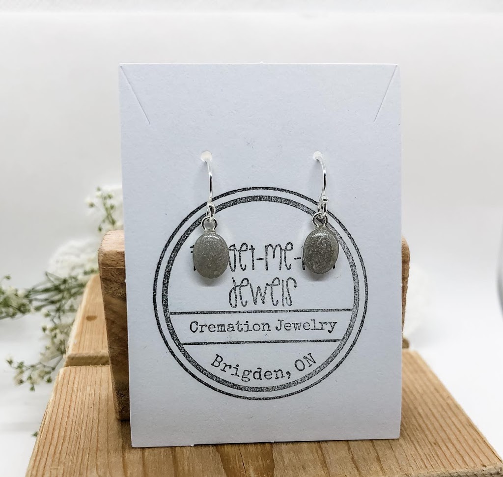 Forget-me-not Jewels | 3066 Waubuno Sd Rd, Brigden, ON N0N 1B0, Canada | Phone: (519) 328-4919