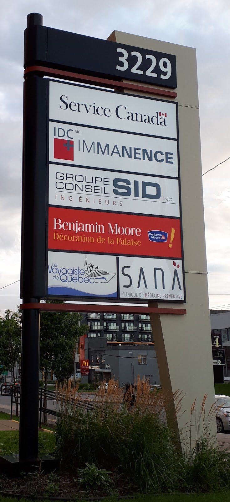 SANA Clinique de Médecine Préventive | 3229 Chemin des Quatre-Bourgeois #100, Québec, QC G1W 0C1, Canada | Phone: (418) 653-3133