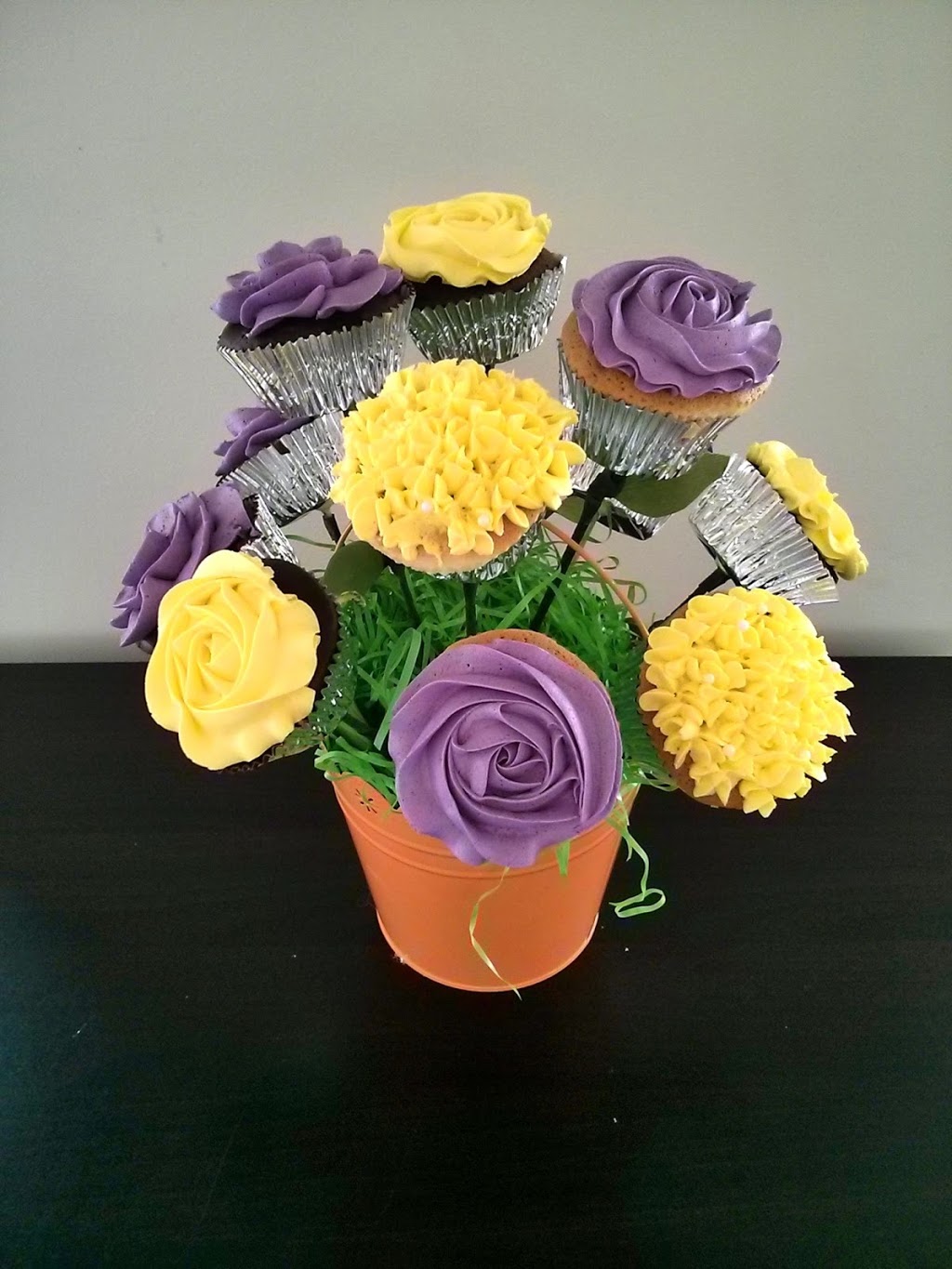 La Creme Cakes | 25 Fisherman Dr Unit 16, Brampton, ON L7A 1C9, Canada | Phone: (905) 846-9333
