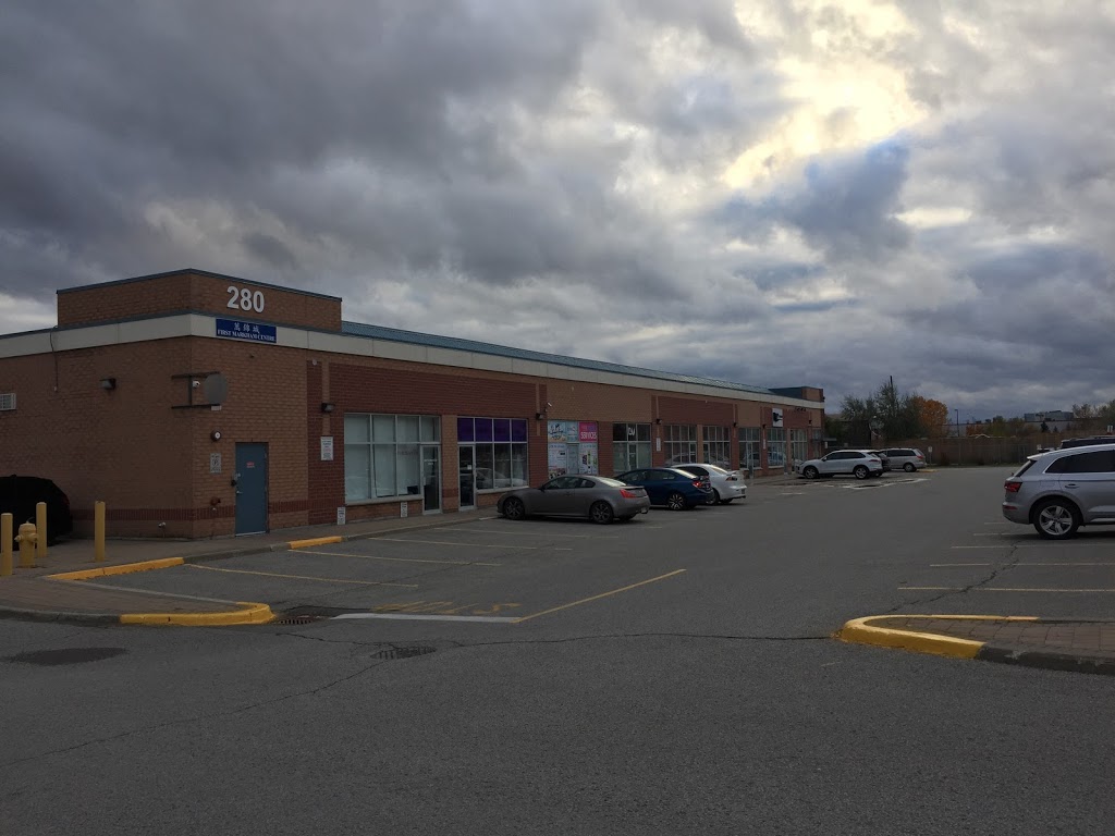Bayview Photo Inc | 21 Fairburn Dr, Markham, ON L6G 0A5, Canada | Phone: (416) 544-9579