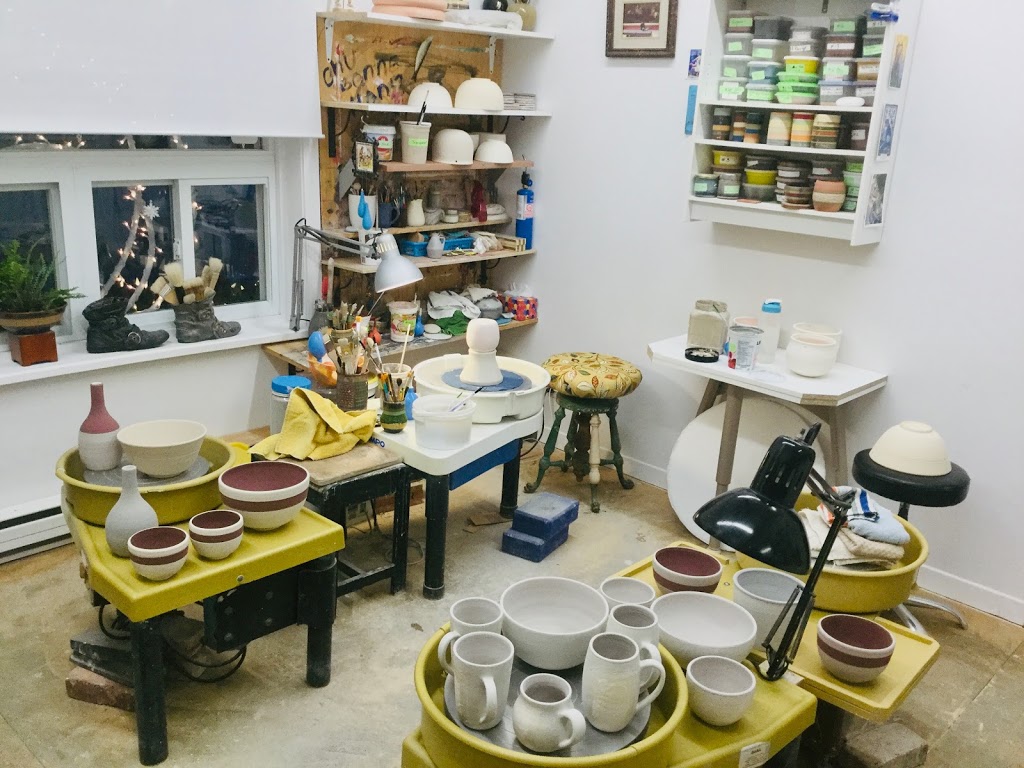 La Shed Qui Tourne | 610 Rue Notre Dame, Montebello, QC J0V 1L0, Canada | Phone: (514) 944-4968