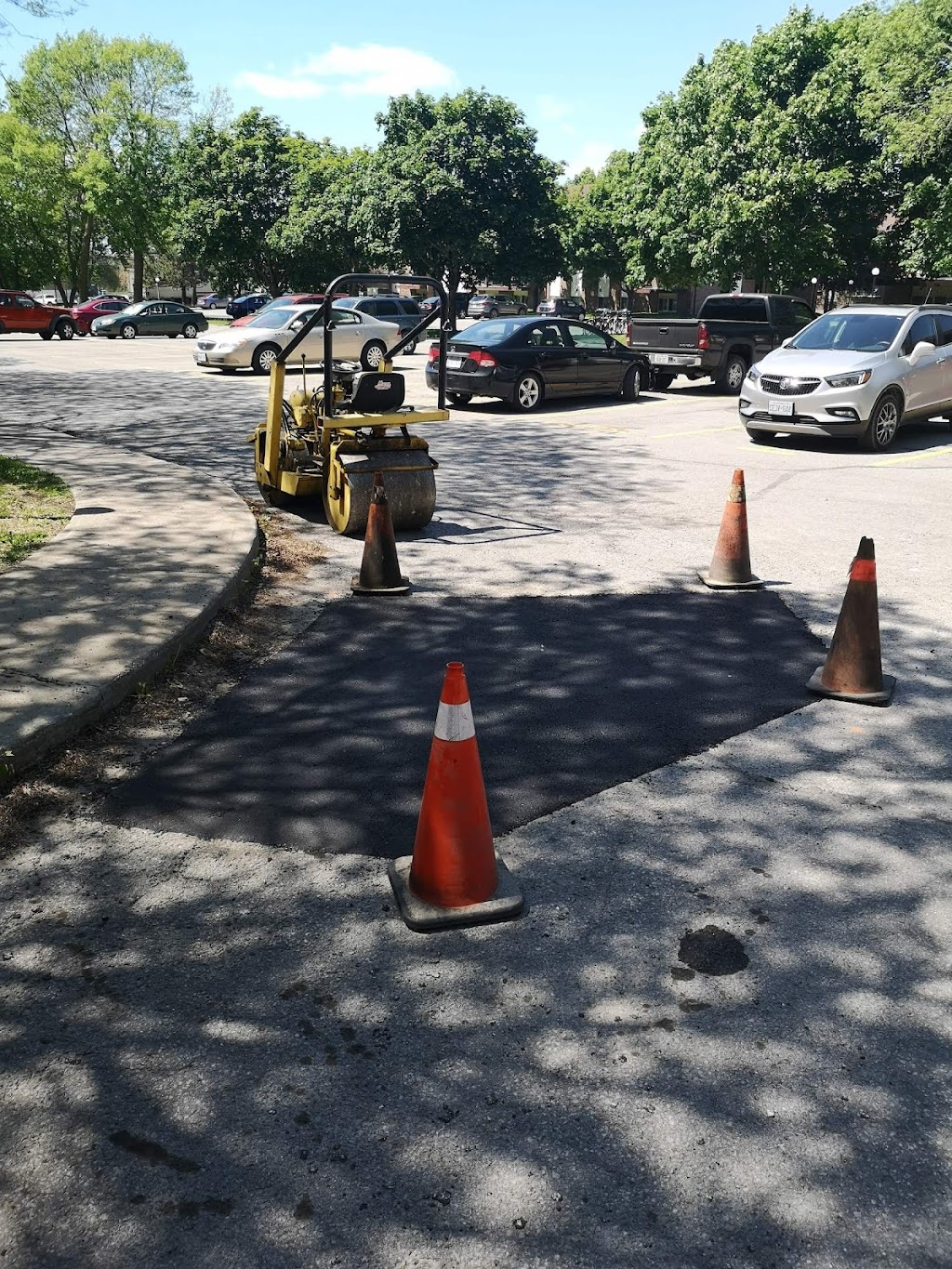 Mountainview Asphalt Paving | 40 Frankford Crescent #15, Trenton, ON K8V 4L2, Canada | Phone: (613) 921-8303