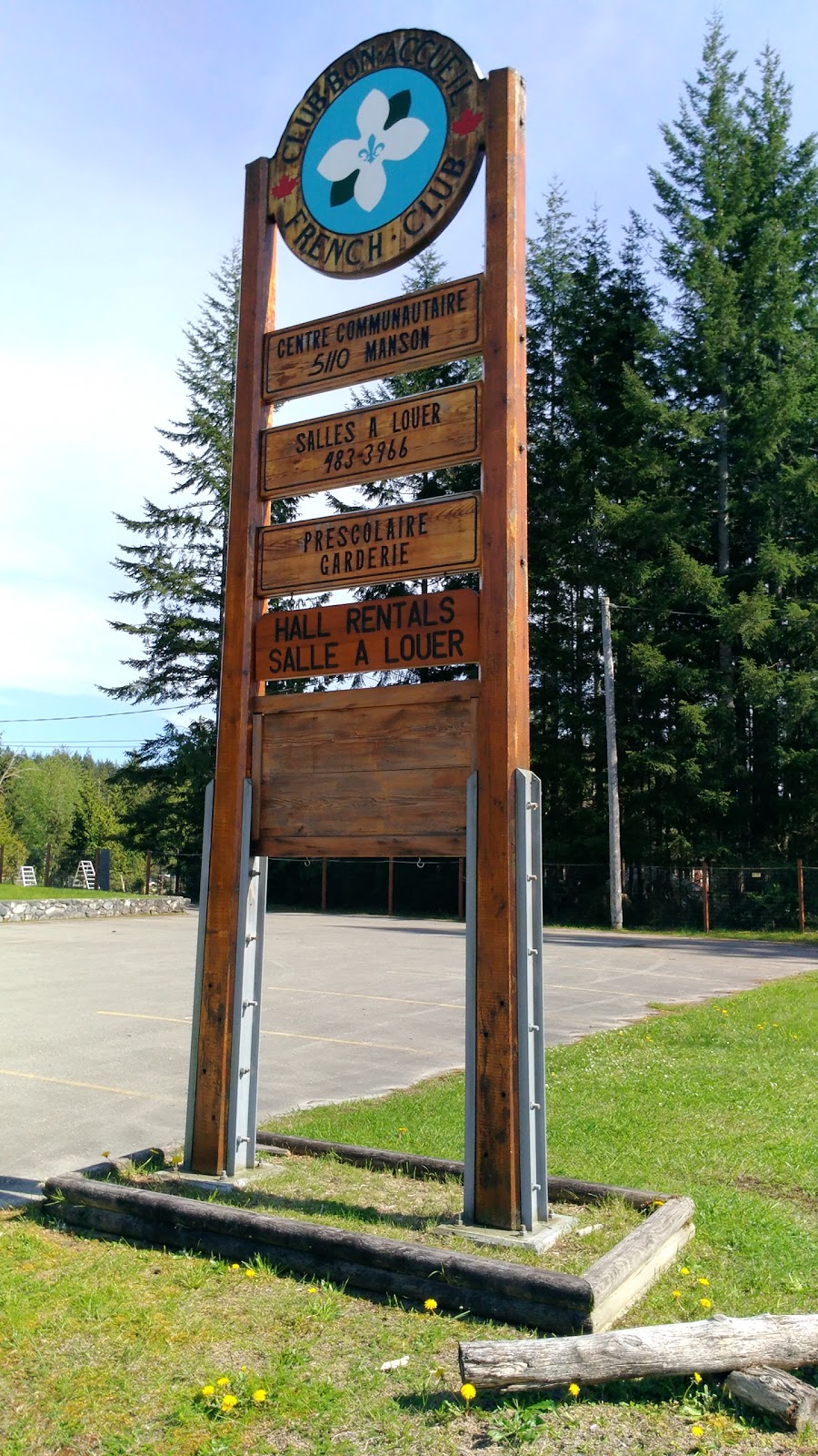 Club Bon Accueil | 5110 Manson Ave, Powell River, BC V8A 3P1, Canada | Phone: (604) 483-3966