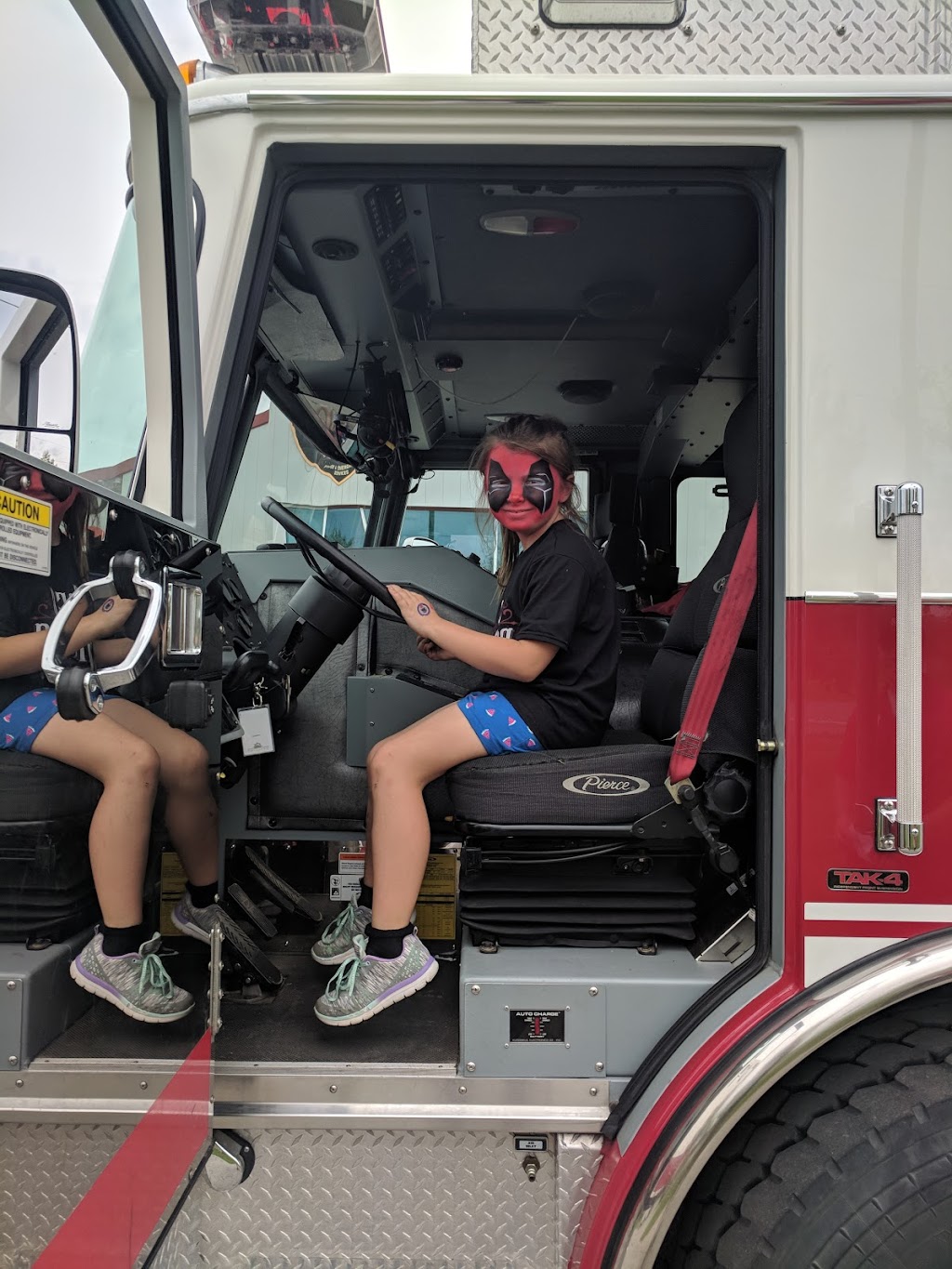 Port Colborne Fire and Emergency Services | 3 Killaly Street West, Port Colborne, ON L3K 6H1, Canada | Phone: (905) 834-4512