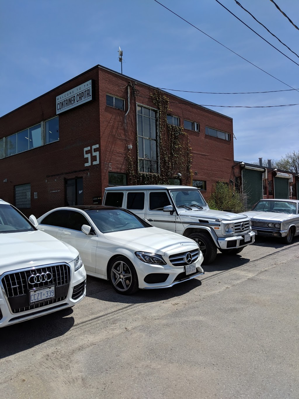 Giant Containers | 55 Unwin Ave, Toronto, ON M5A 1A2, Canada | Phone: (416) 256-7648