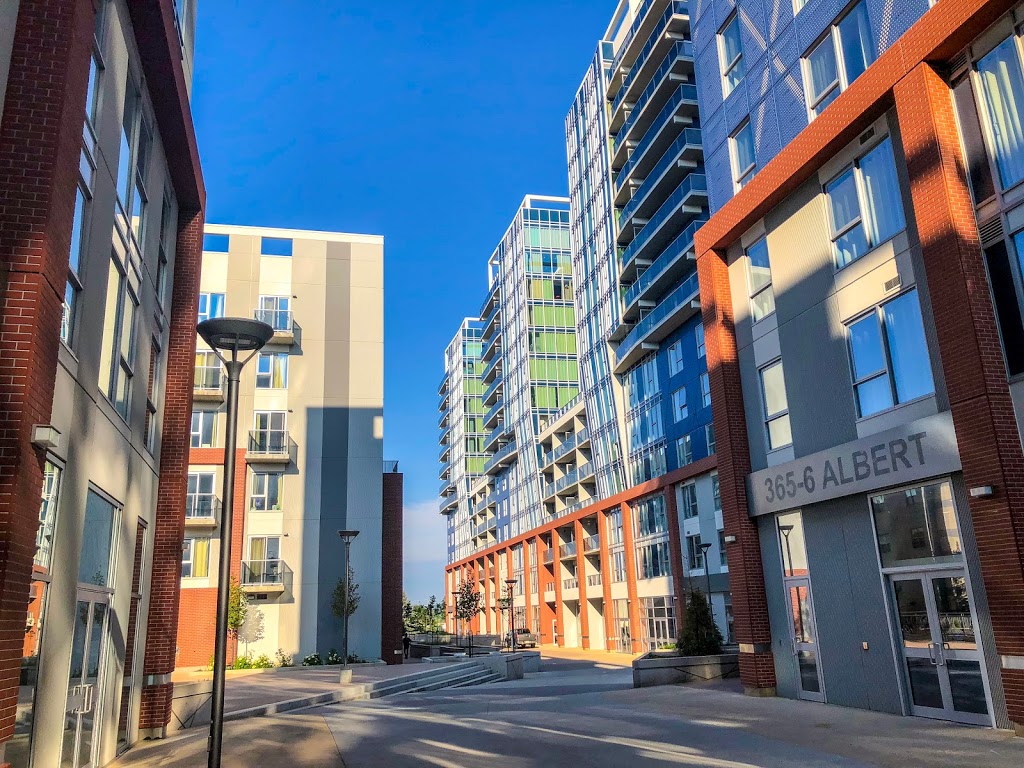 Accommod8u | 150 University Ave W #4, Waterloo, ON N2L 3E4, Canada | Phone: (519) 340-0172