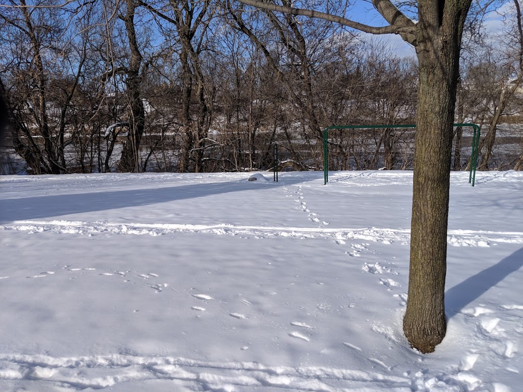Parc Léo-Jacques | 257 Boulevard Barret, LAssomption, QC J5W, Canada | Phone: (450) 589-5671