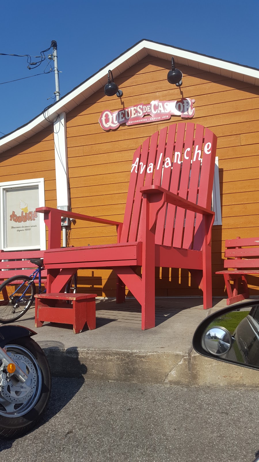 Crèmerie Avalanche | 810 Rue Notre-Dame, Lavaltrie, QC J5T 1L3, Canada | Phone: (450) 586-6066