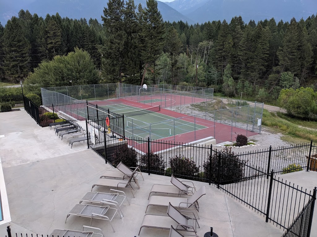 Valleys Edge Resort | 4868 Riverview Dr, Edgewater, BC V0A 1E0, Canada | Phone: (403) 540-6601