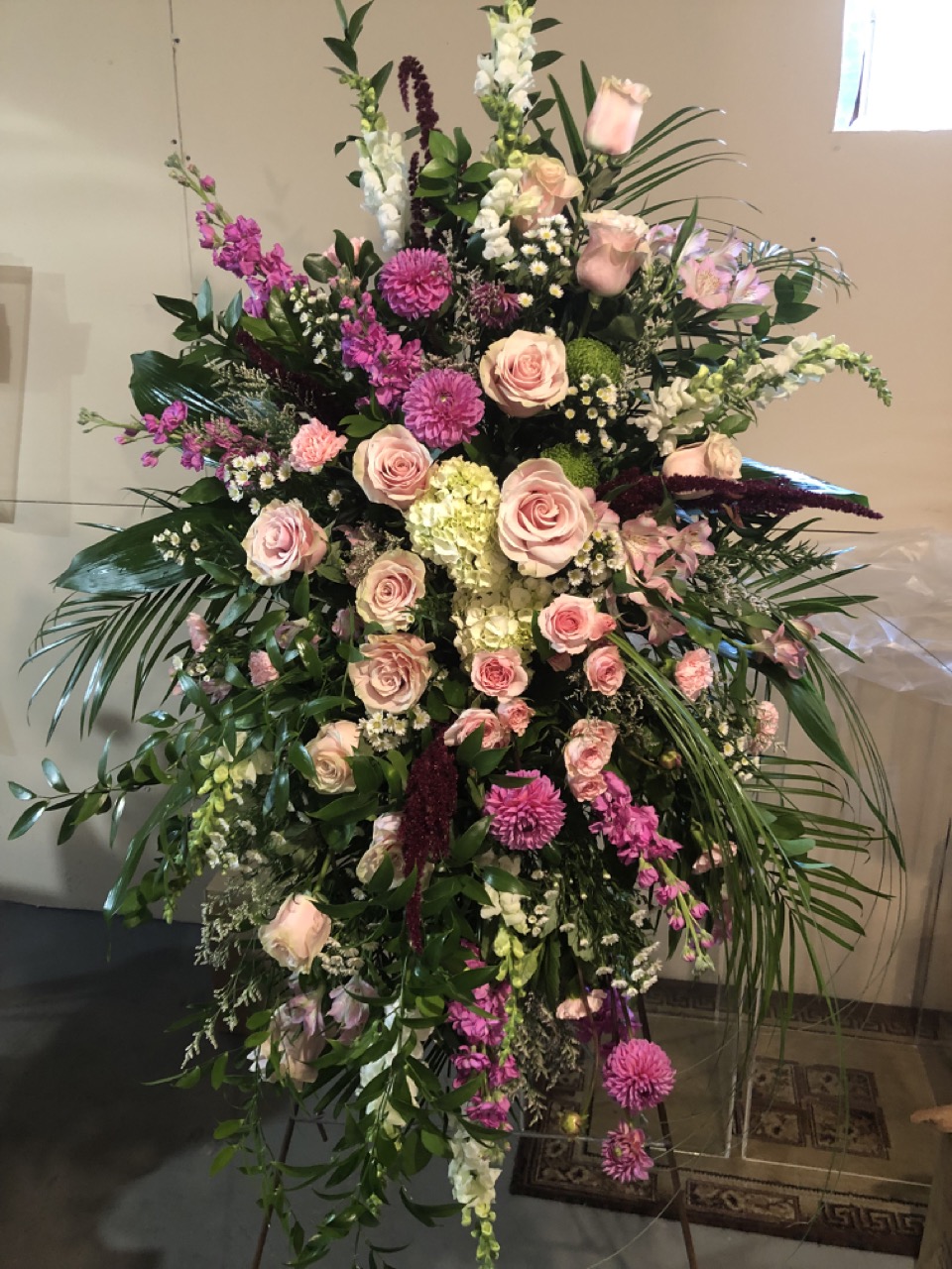 Flower Frenzy | 60 Head St, Dundas, ON L9H 3H7, Canada | Phone: (905) 220-8422