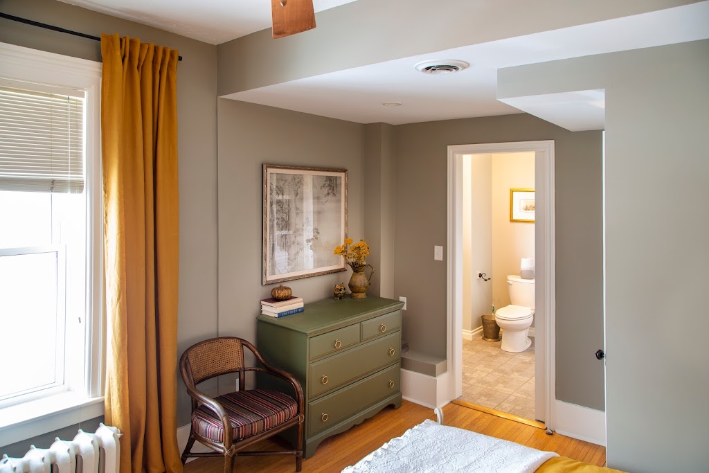 The Strat Guest House | 149 Front St, Stratford, ON N5A 4H5, Canada | Phone: (416) 970-6987