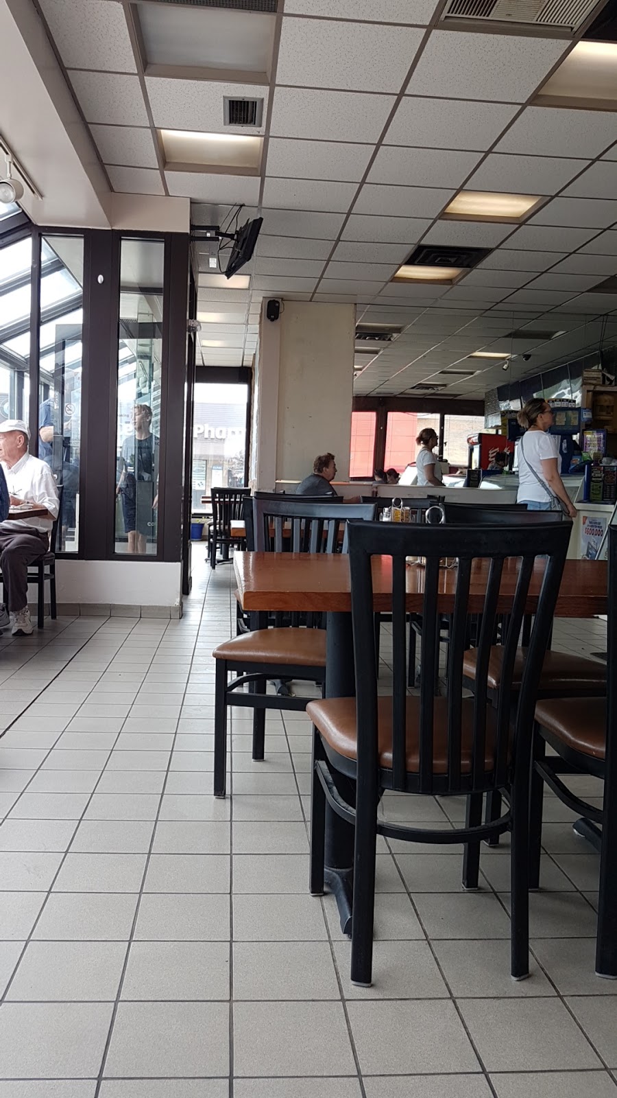 Bakers Dozen | 306 Guelph St, Georgetown, ON L7G 4B1, Canada | Phone: (905) 877-8883