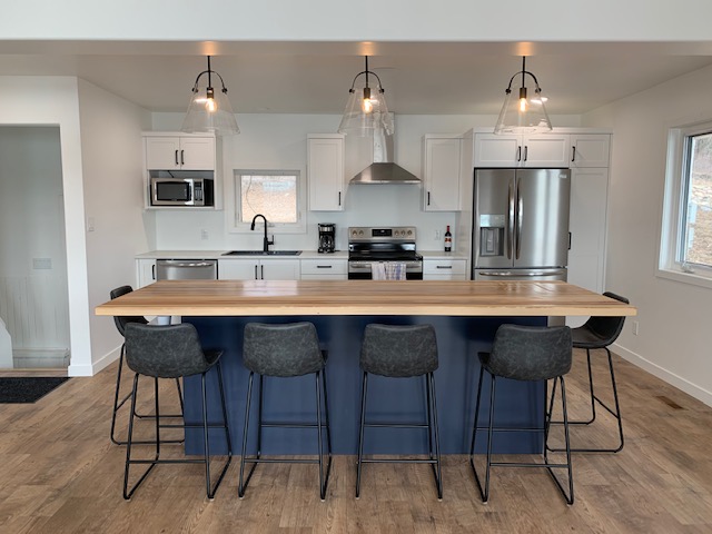 Decor Cabinets Ltd | 200 Route 100, Morden, MB R6M 1B8, Canada | Phone: (204) 822-6151