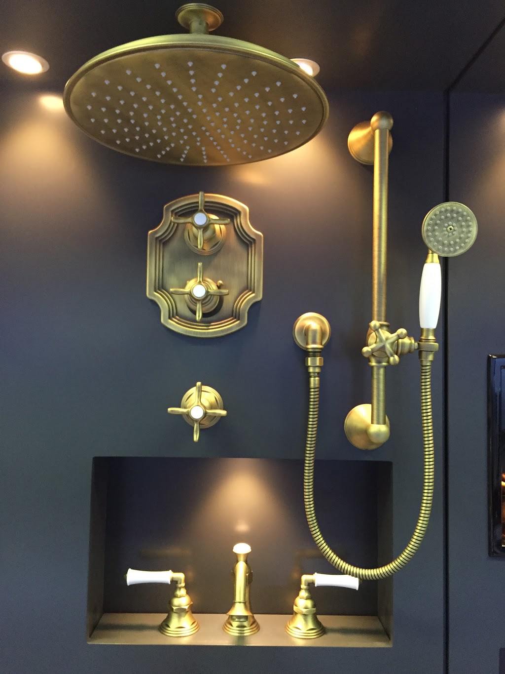 Millcreek Bath & Kitchen | 6991 Millcreek Dr #12, Mississauga, ON L5N 6B9, Canada | Phone: (905) 858-5000