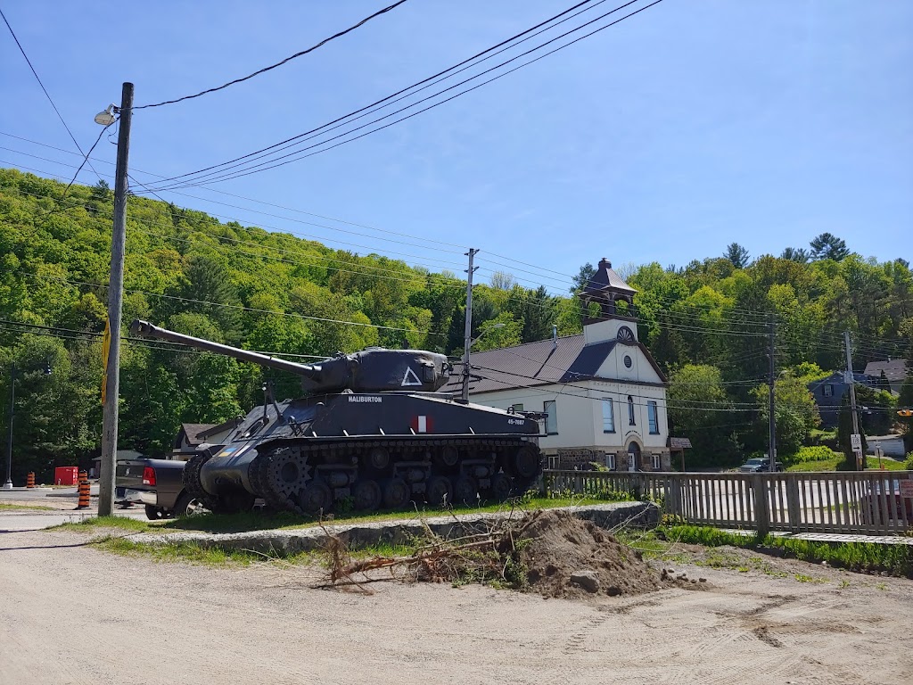 Royal Canadian Legion Branch 129-Haliburton | 719 Mountain St, Haliburton, ON K0M 1S0, Canada | Phone: (705) 457-2571