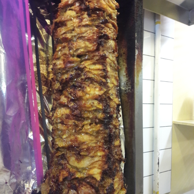 Donair city gyros | 22329 Dewdney Trunk Rd, Maple Ridge, BC V2X 3J3, Canada | Phone: (604) 466-8840