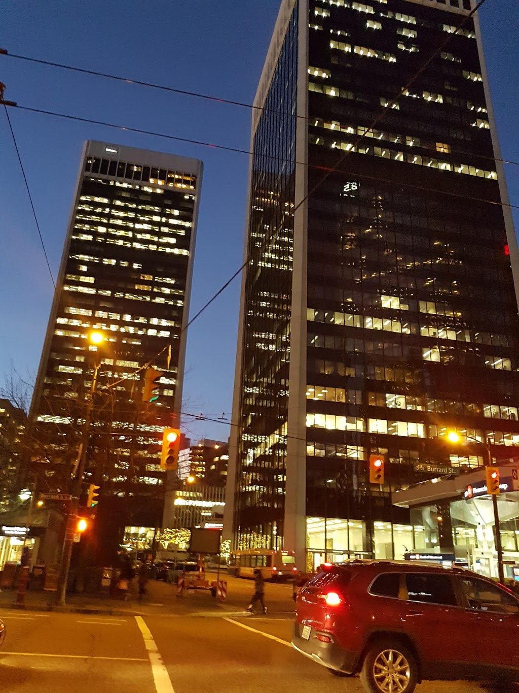 professional hair salon (20+ years in hair experience) | 1610 Robson St unit 128b, Vancouver, BC V6G 1C7, Canada | Phone: (778) 882-6402